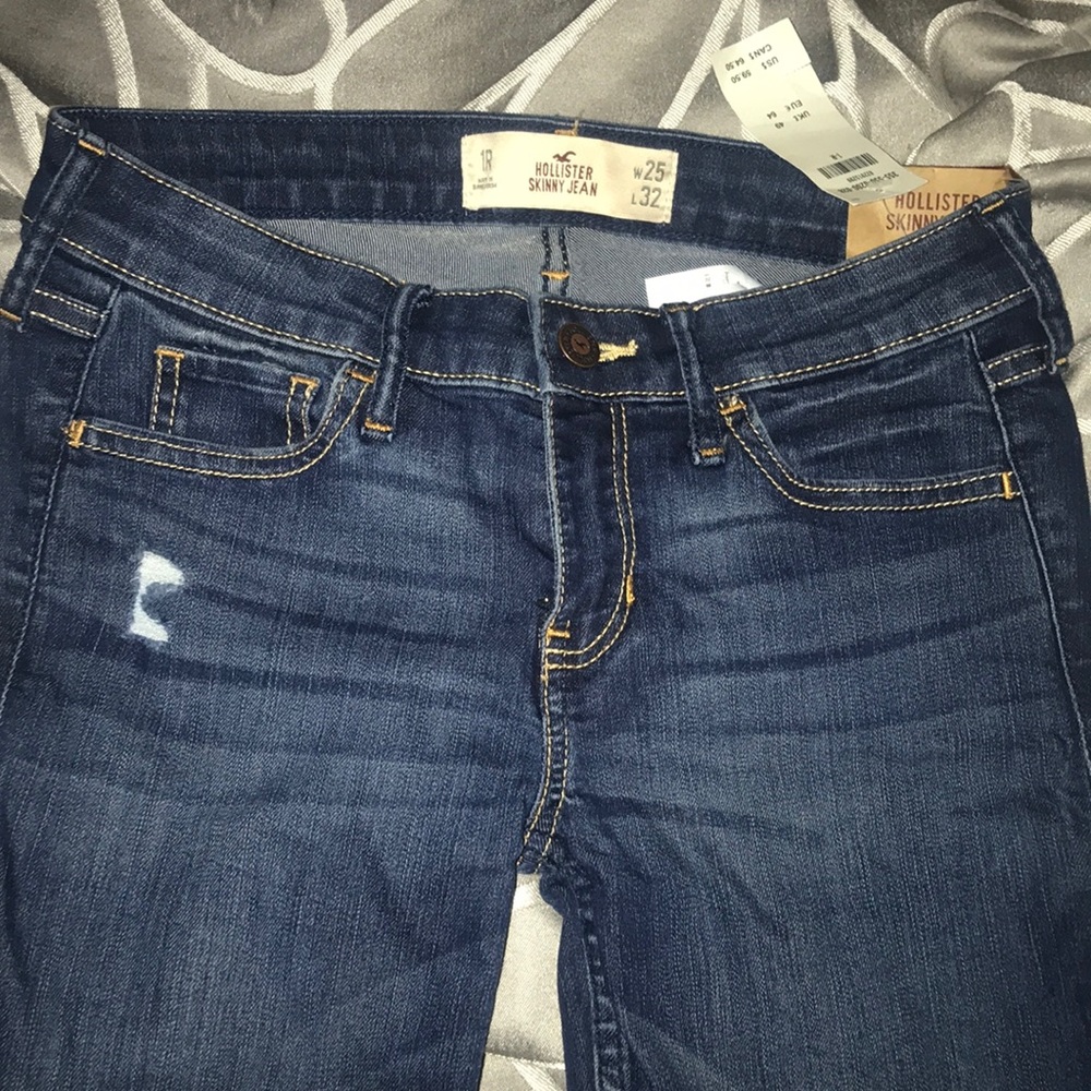 Hollister Skinny Jeans size 1R W25 L32